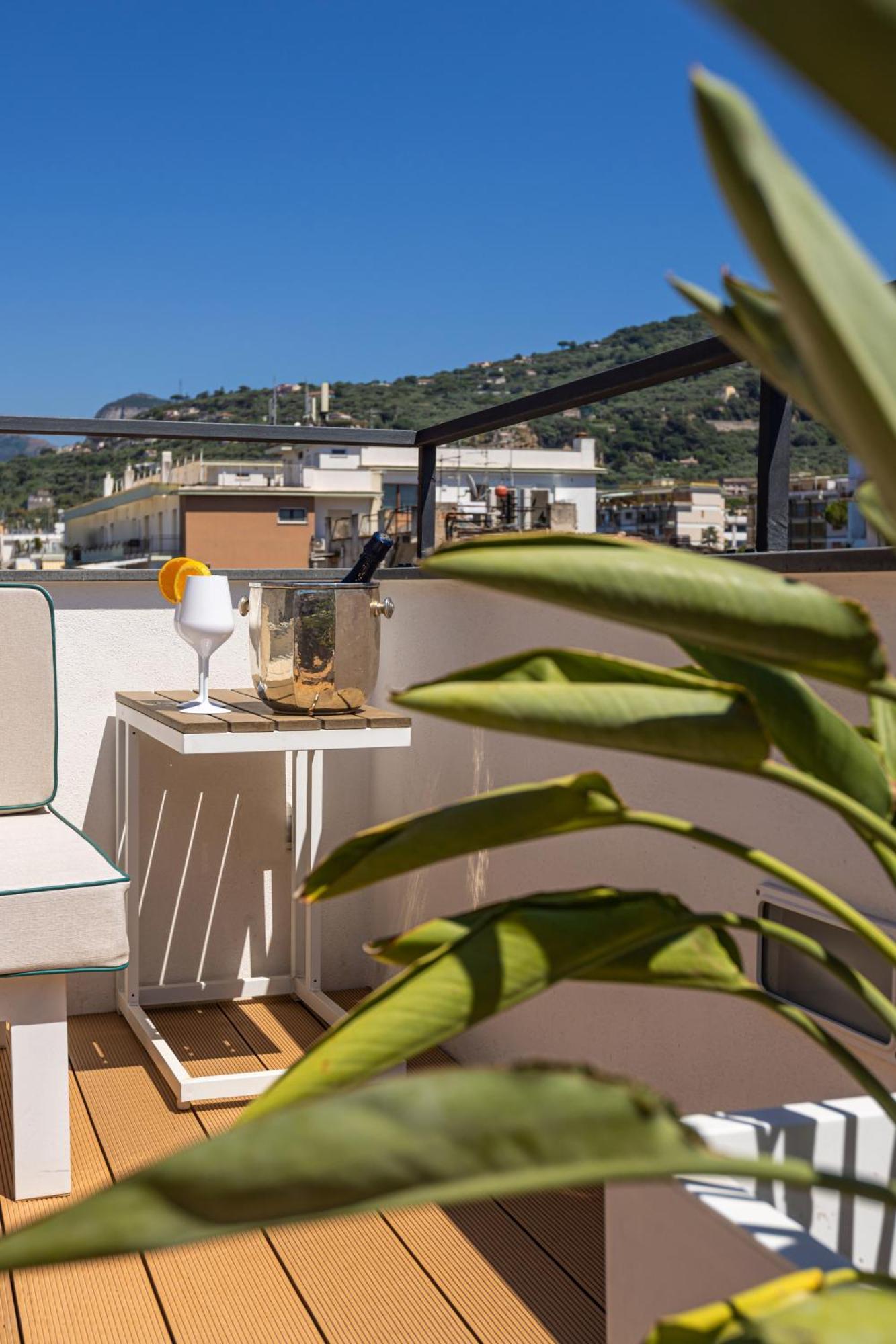 Sorrentovibes - Boutique Suites 186 Εξωτερικό φωτογραφία